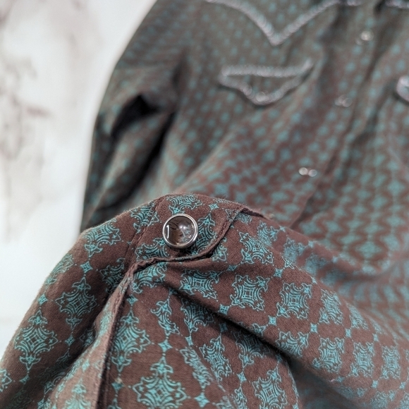 Wrangler Shirt Womens Large Brown Rock 47 Pearl Snap Button Long Sleeve Western - Picture 10 of 13